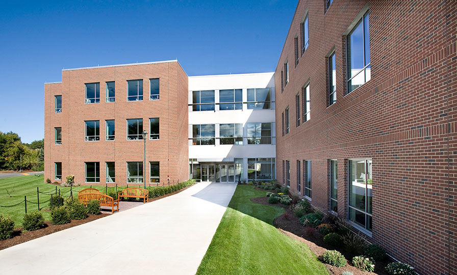 Endicott College, Curtis L. Gerrish School of Business and Ginger Judge Science Center