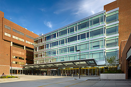 Mount Auburn Hospital, Stanton Building
