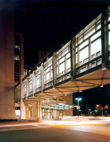 University of Chicago Medical Center, Duchossois Center for Advanced Medicine